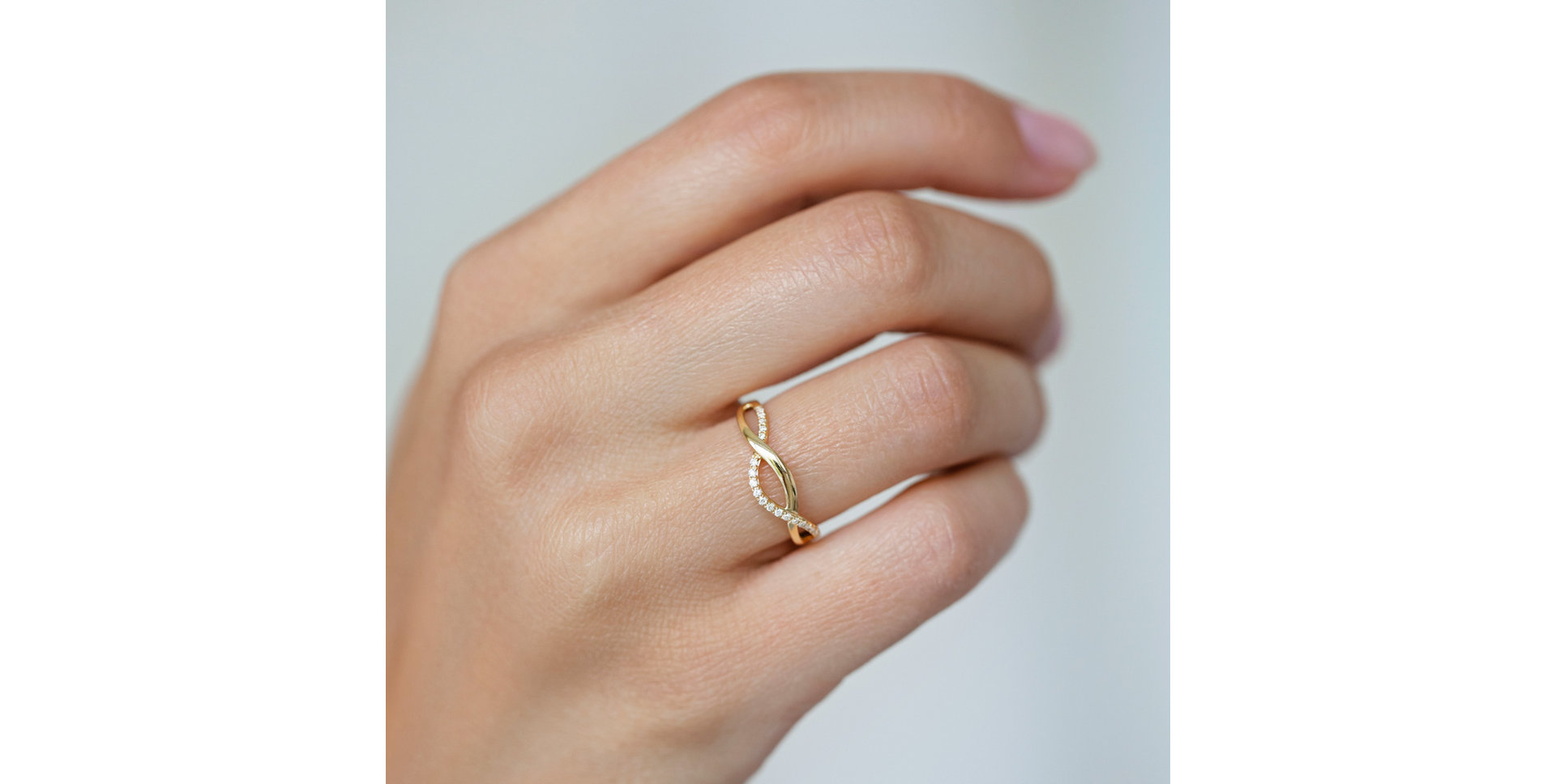 Prsteň s čiernymi diamantmi Lucid Elegance