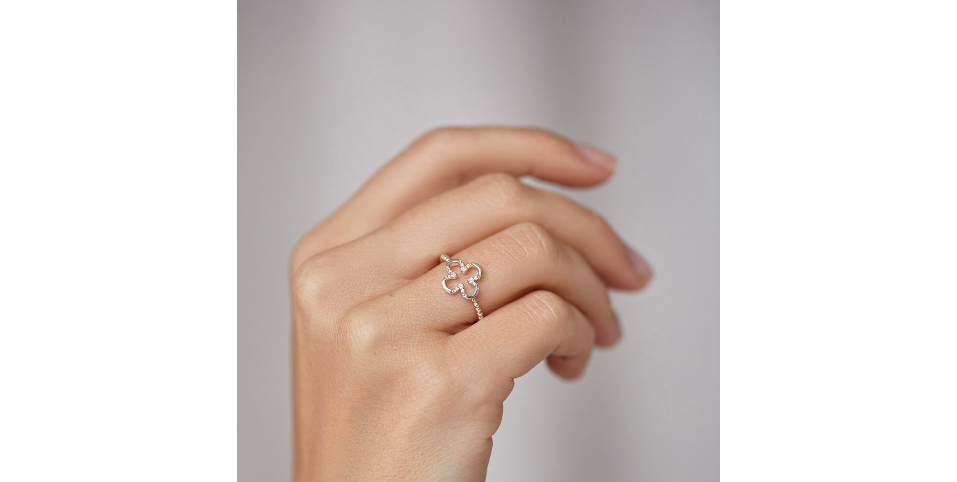 Prsteň s hnedými diamantmi Shiny Petals