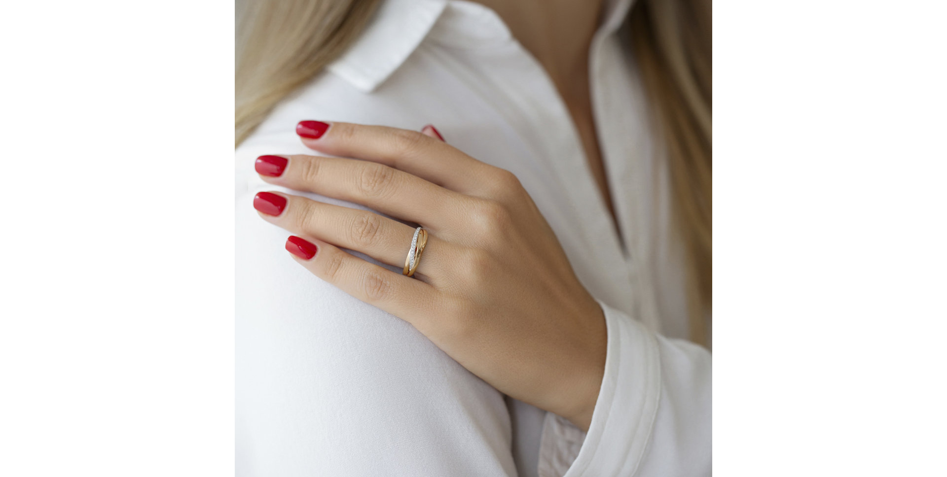 Prsteň s diamantmi Story Begins