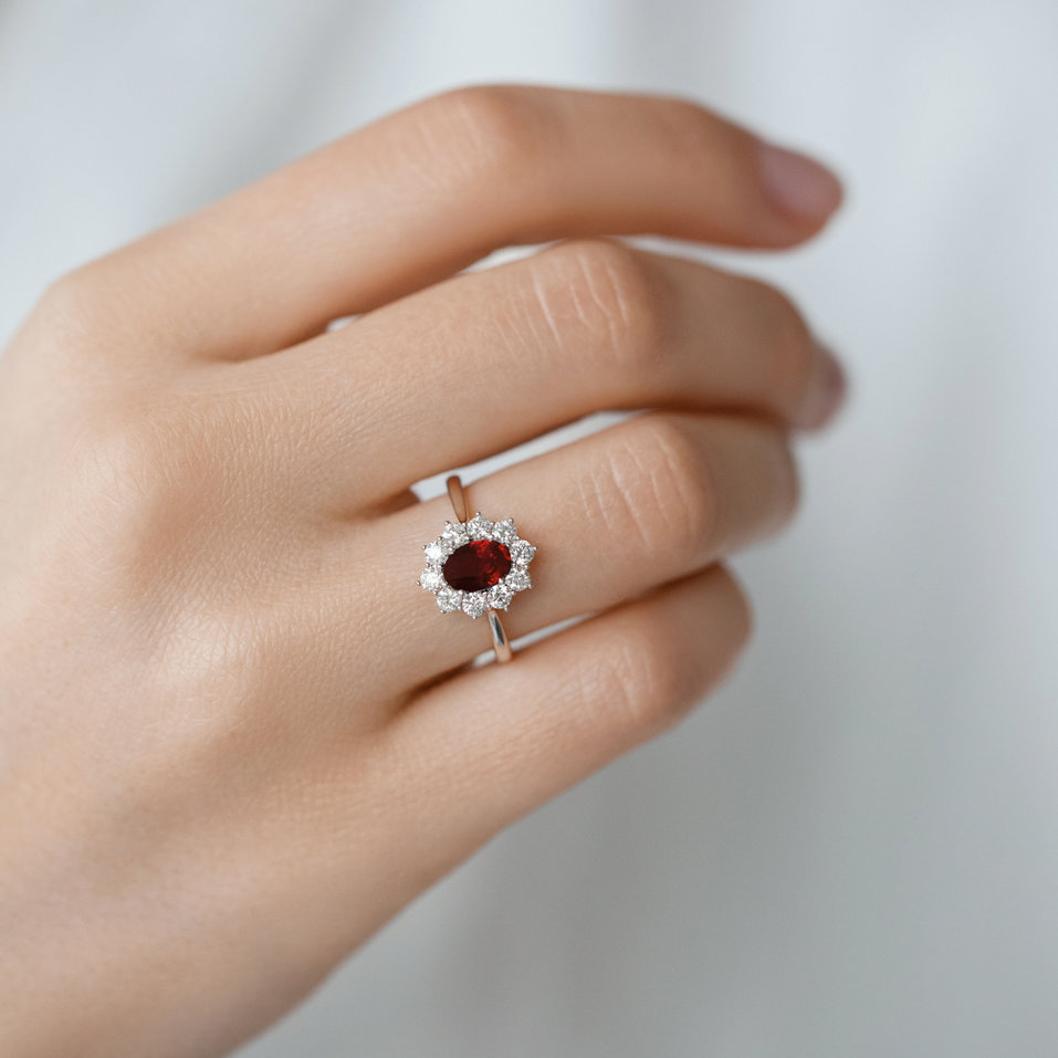 Prsteň s rubínom a diamantmi Princess Joy