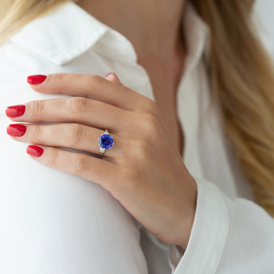 Prsteň s tanzanitom a diamantmi Magic Gentility