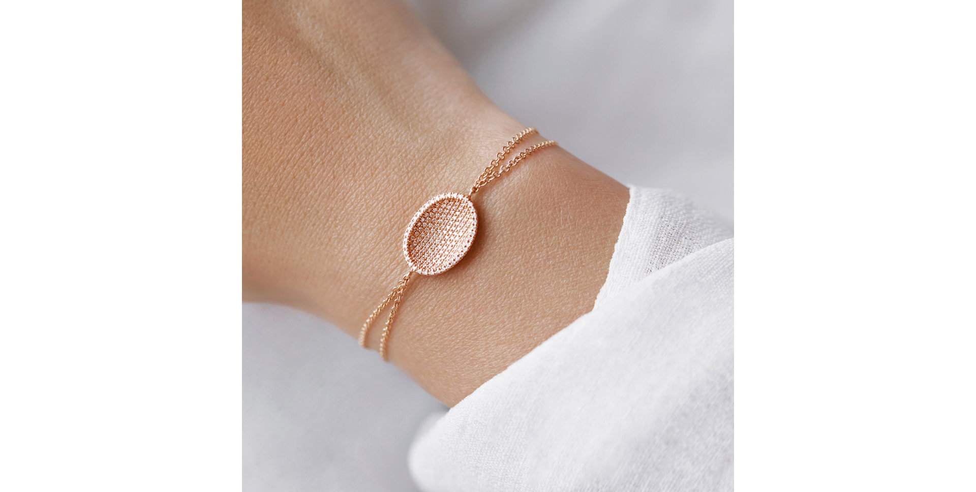 Náramok s bielymi, hnedými a čiernymi diamantmi My Heaven