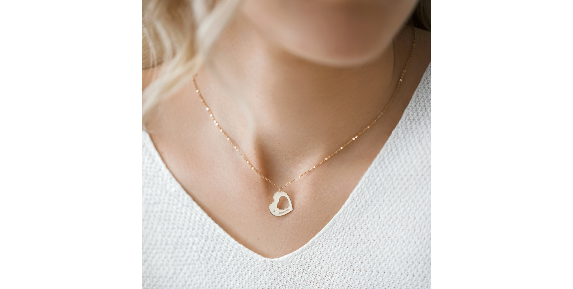 Náhrdelník s diamantom Forever