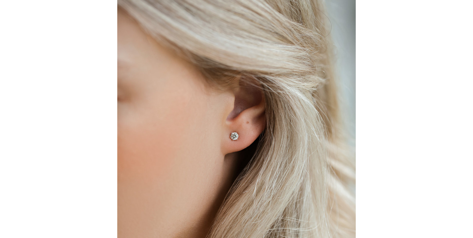 Náušnice s diamantom Vesper Romance