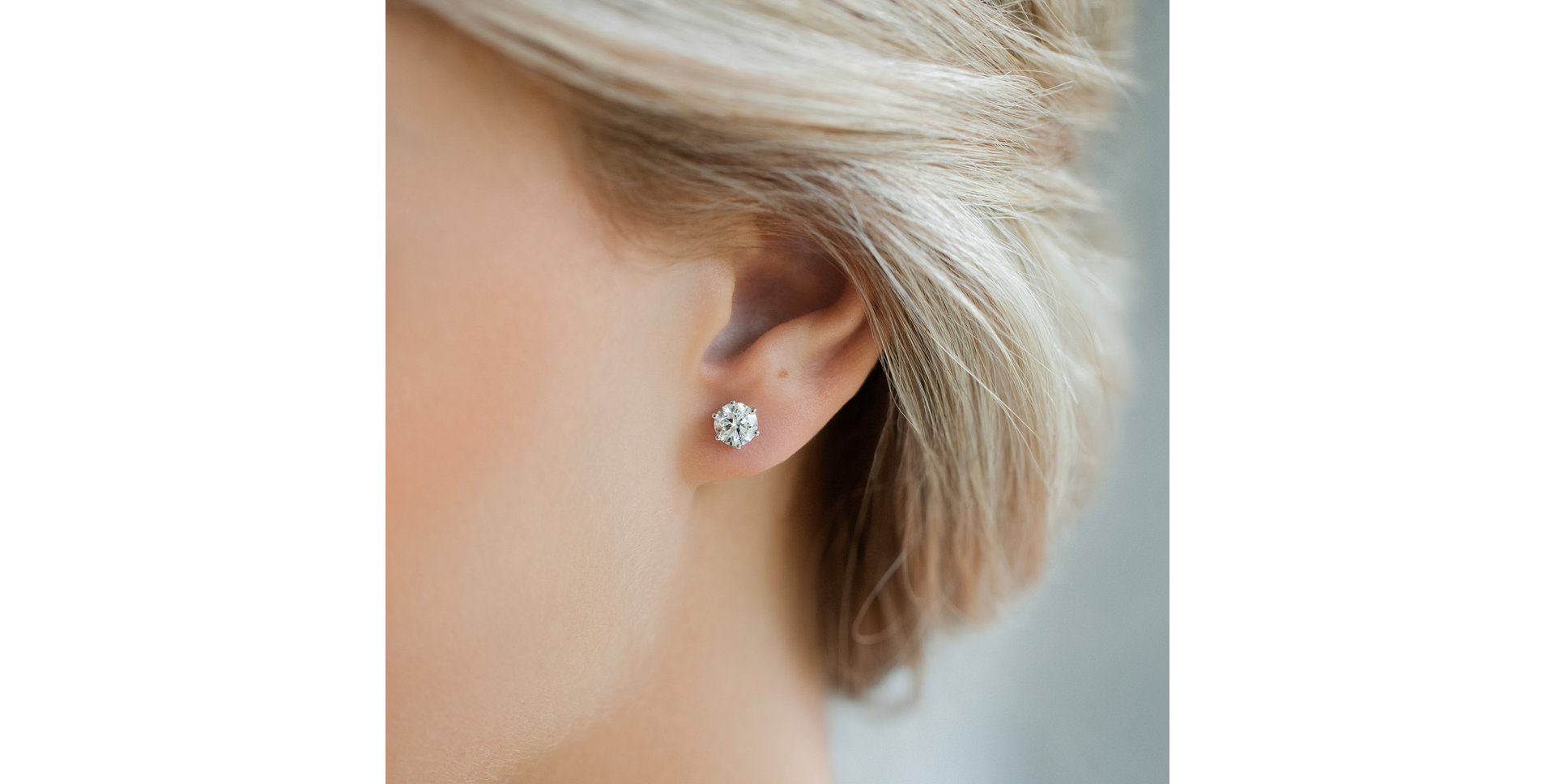 Náušnice s diamantom Essential Sparks