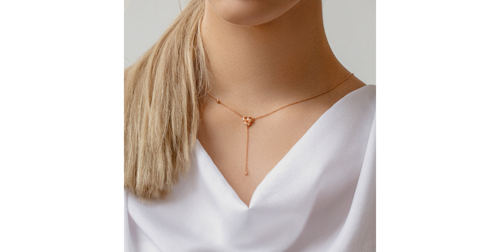 Náhrdelník s diamantmi Petal