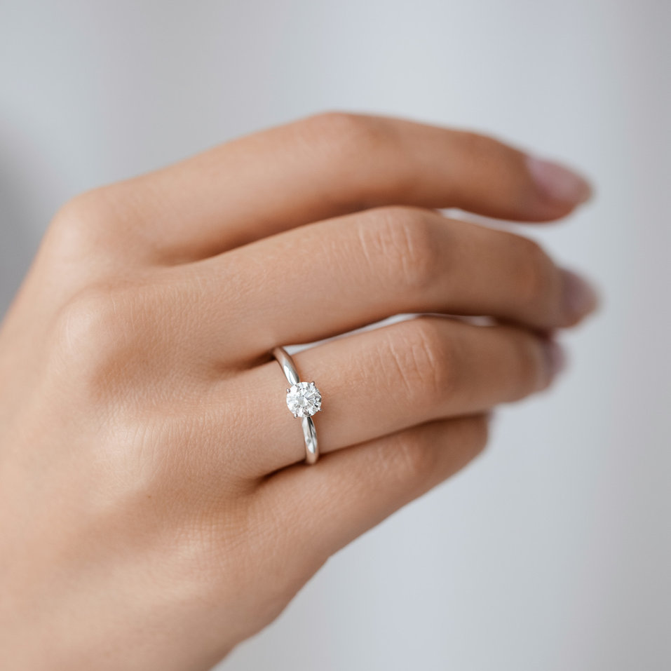 Prsteň s diamantom One Love