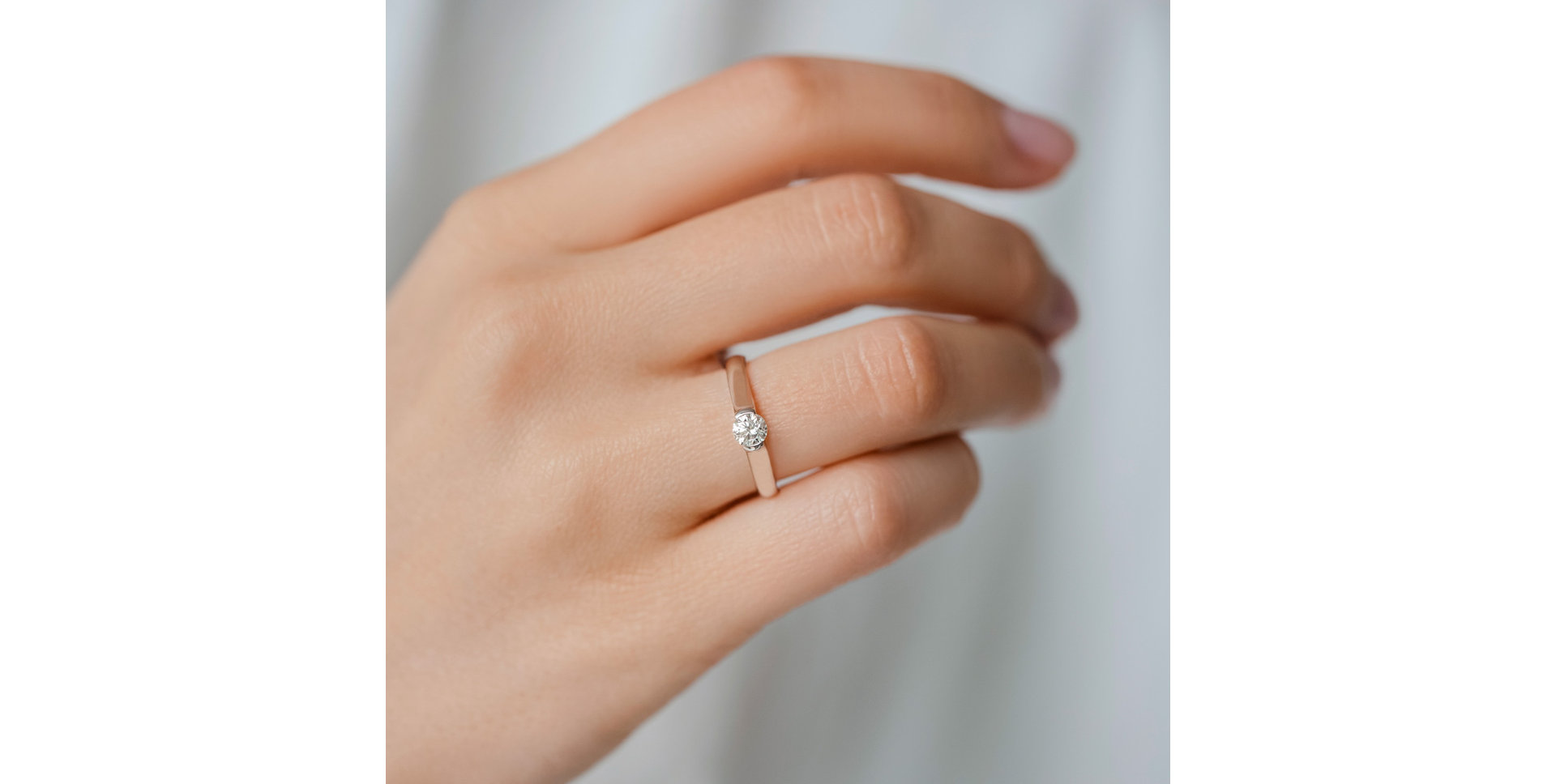 Prsteň s diamantom Brilliant Love