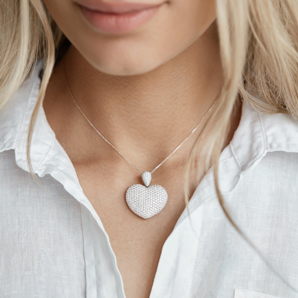 Přívěsok s hnedými diamantmi Heart Brilliance