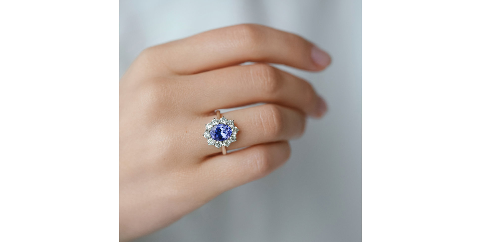 Prsteň s tanzanitom a diamantmi Princess Joy