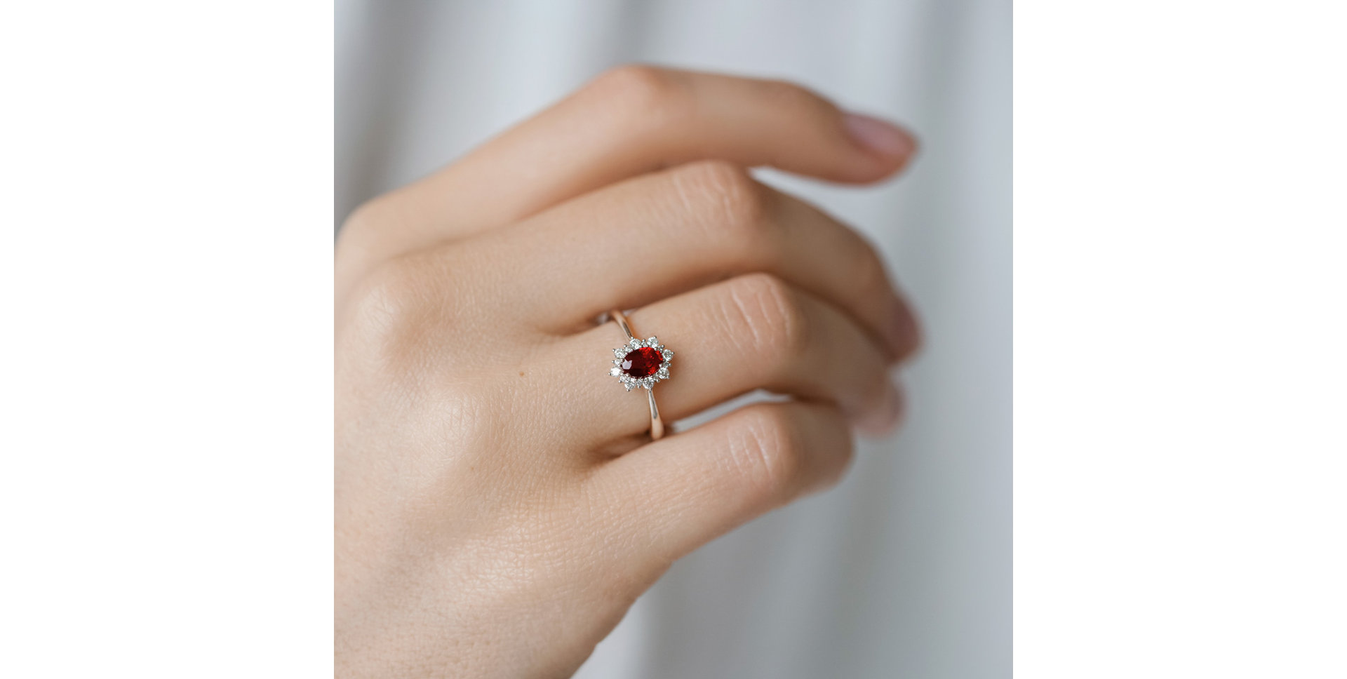 Prsteň s rubínom a diamantmi Princess Gem