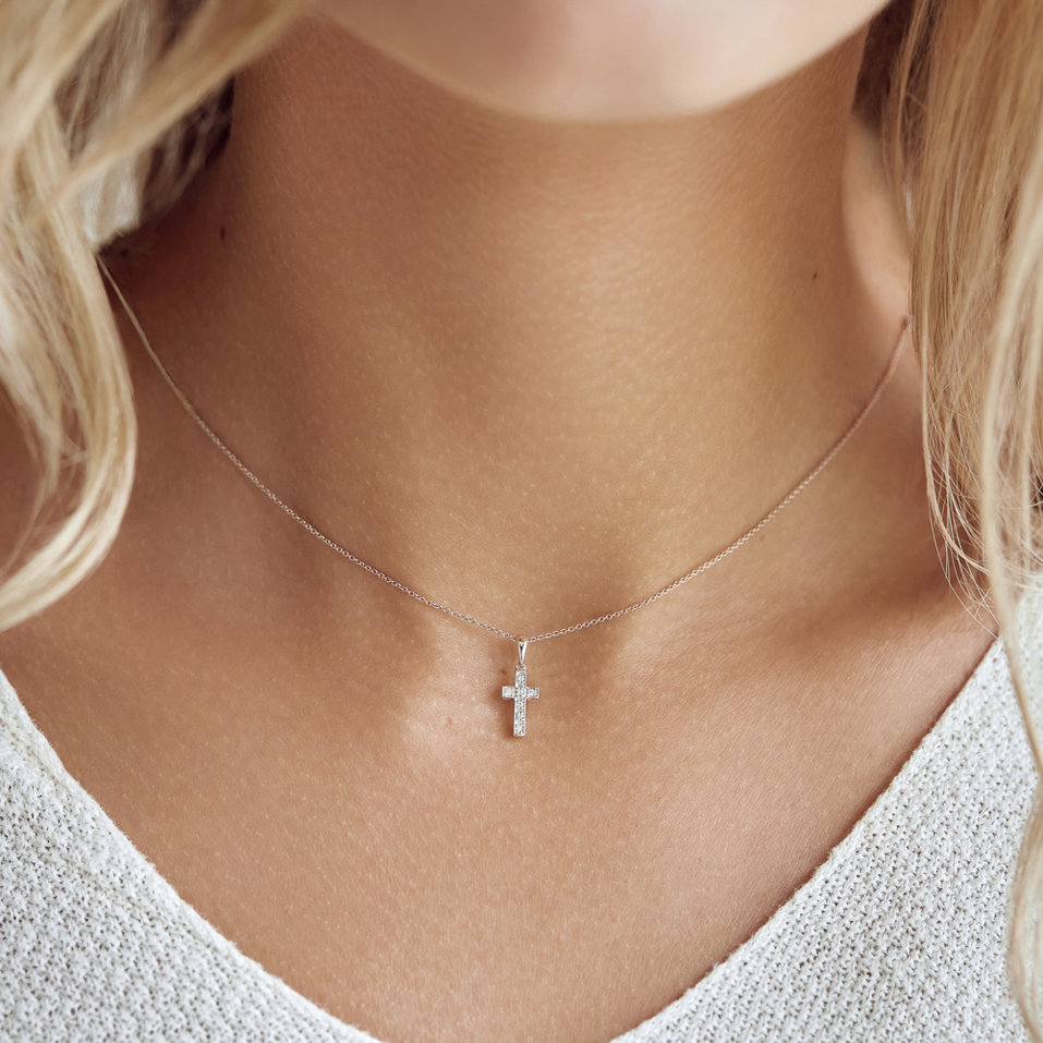 Prívesok s diamantmi Small Cross