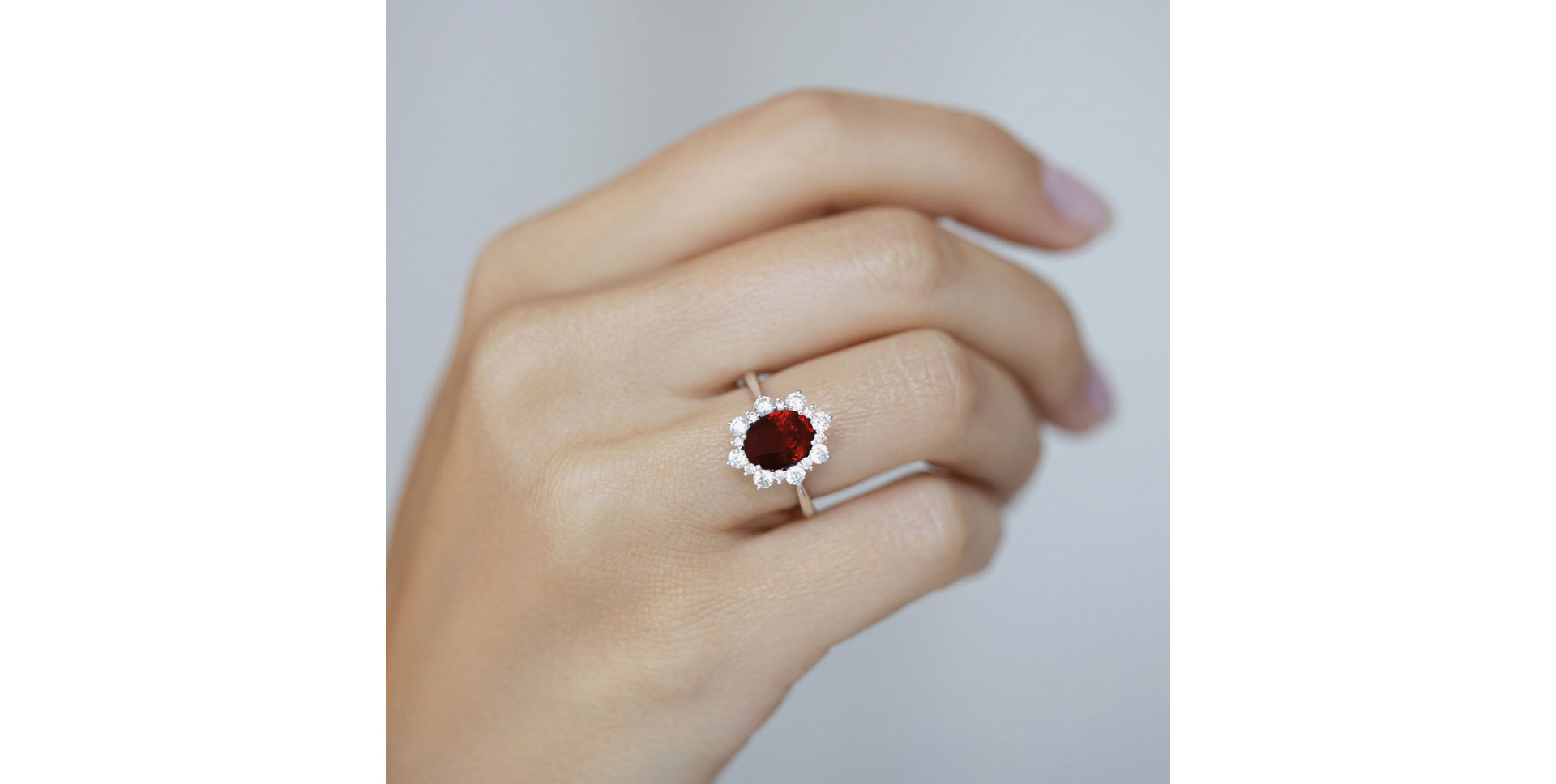 Prsteň s rubínom a diamantmi Princess