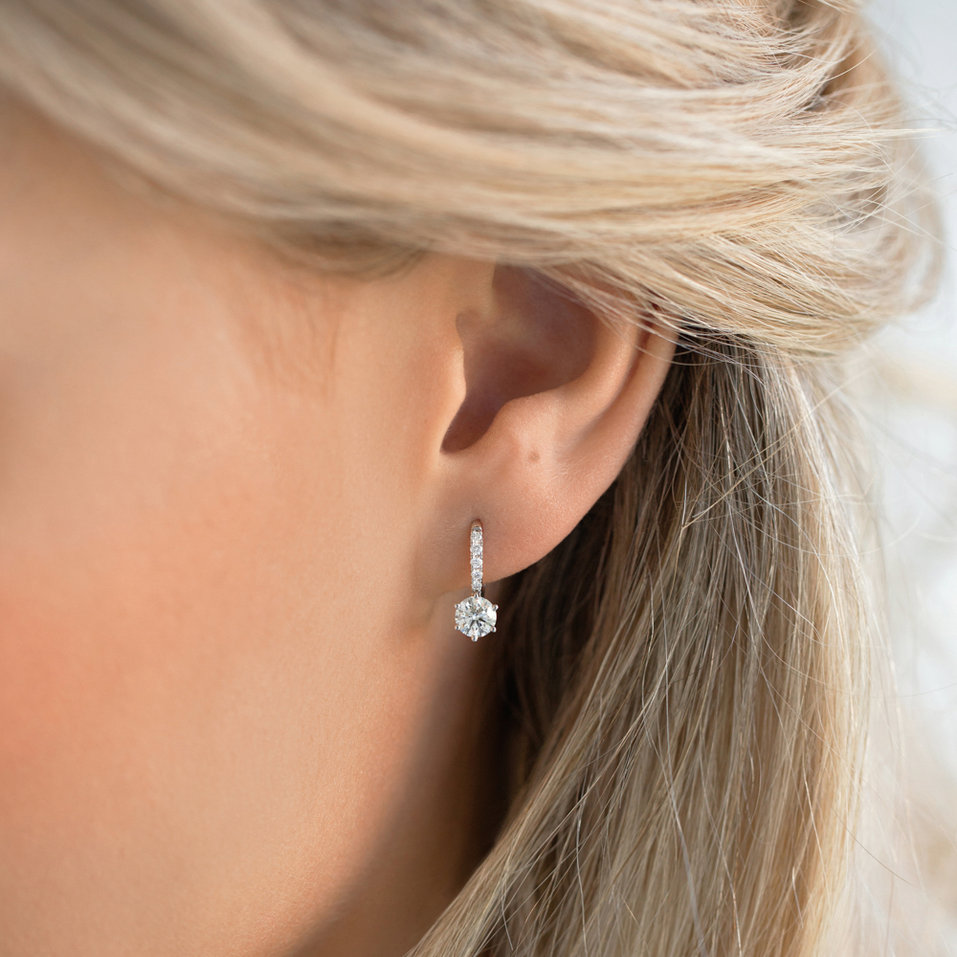 Náušnice s diamantmi Essential Glow