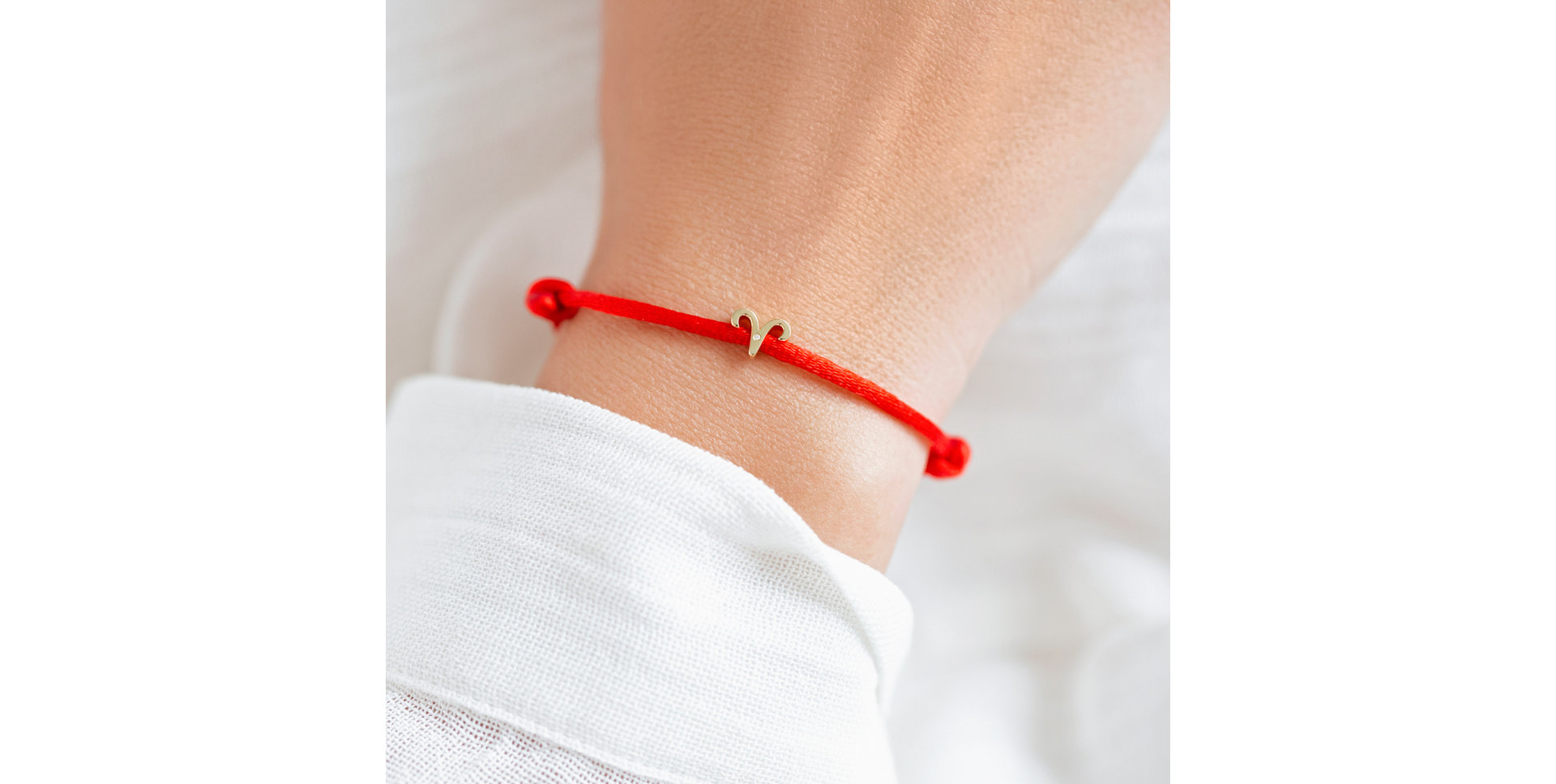 Diamantový náramok so šnúrkou Aquarius