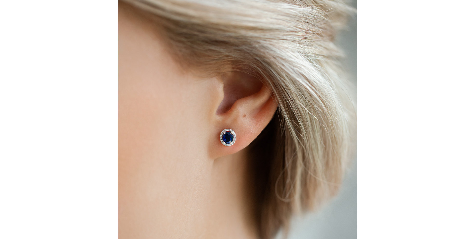 Náušnice s diamantmi a zafírom Princess