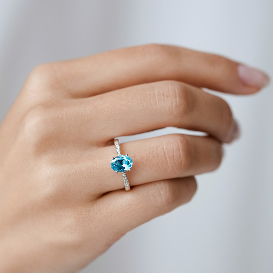 Prsteň s diamantmi a morganitom Bonbon