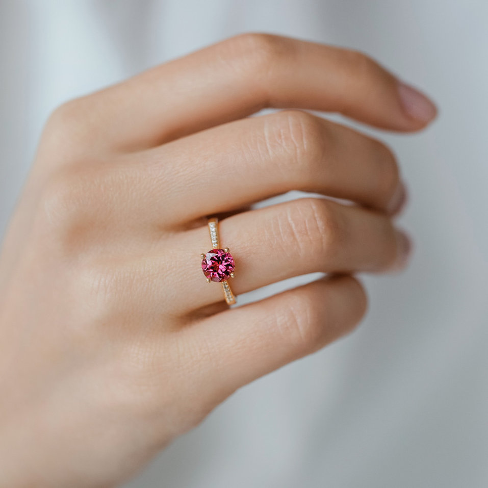 Prsteň s diamantmi a turmalínom purple Bonbon