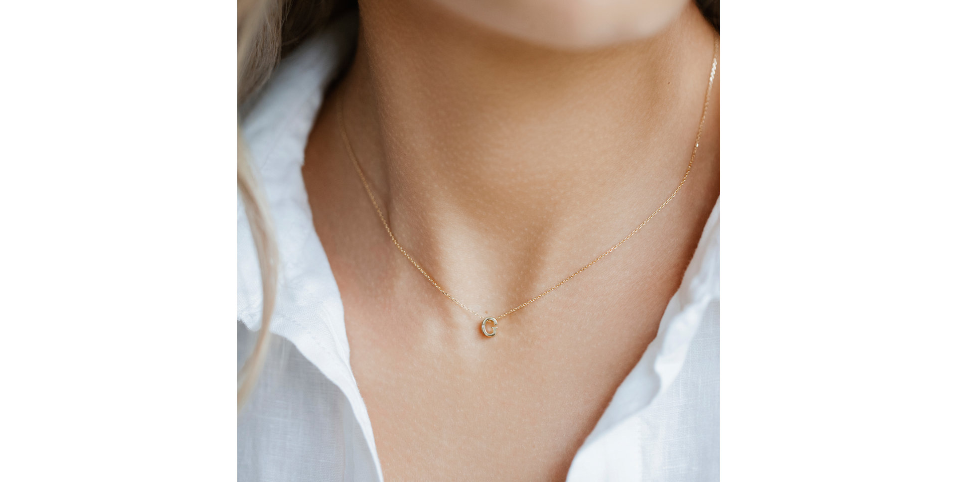 Náhrdelník s diamantom Flat Line H