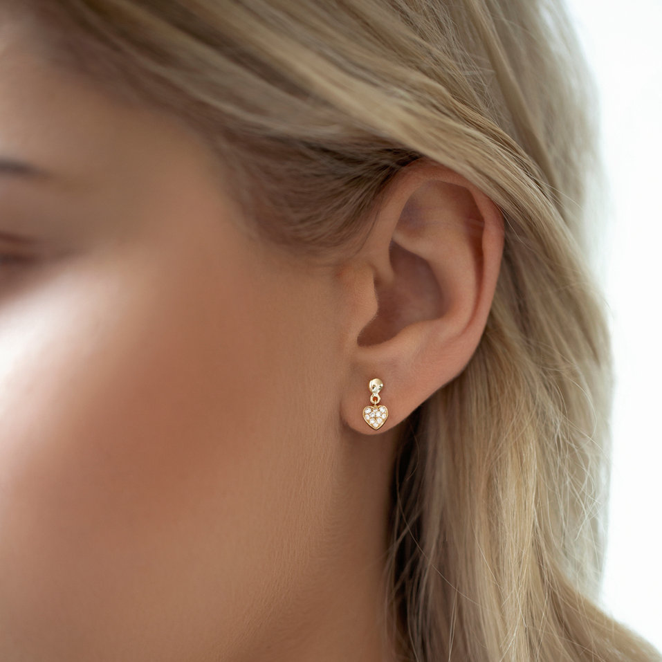 Náušnice s čiernymi diamantmi Amazing Heart