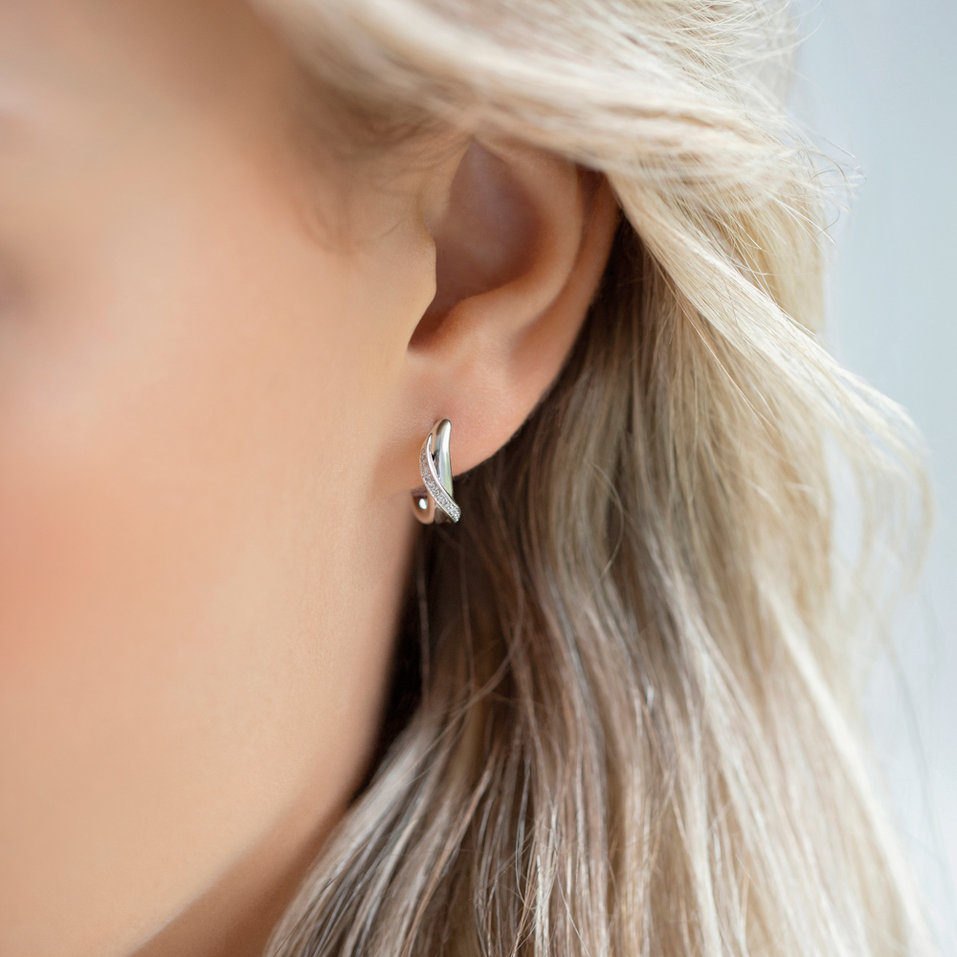 Náušnice s diamantmi Infinite Delight