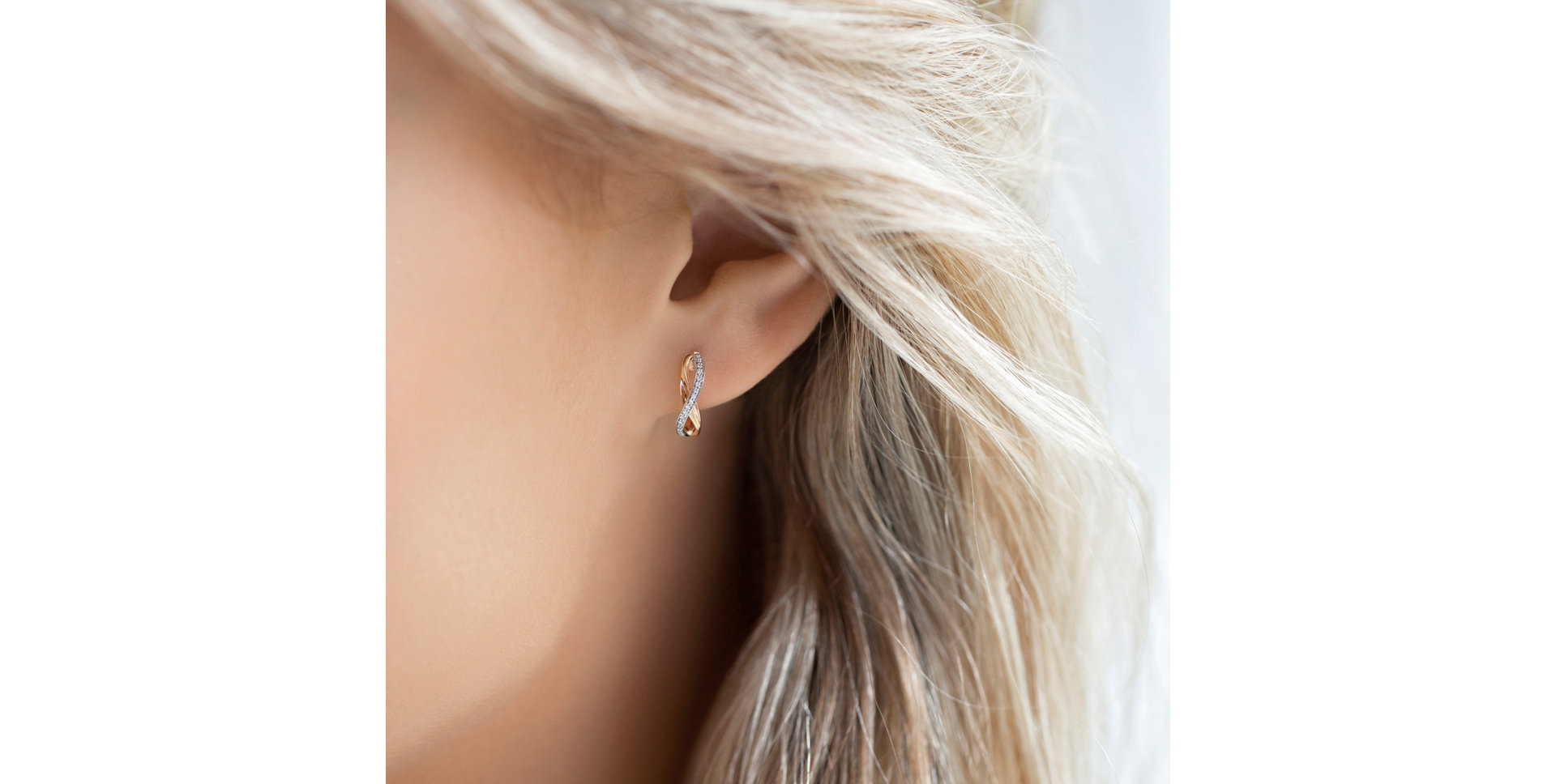 Náušnice s diamantmi Infinite Glory