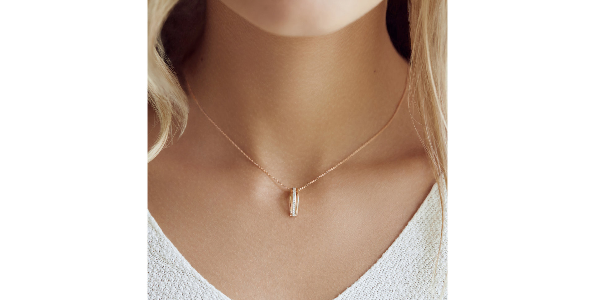 Přívěsok s diamantmi Elegant Line