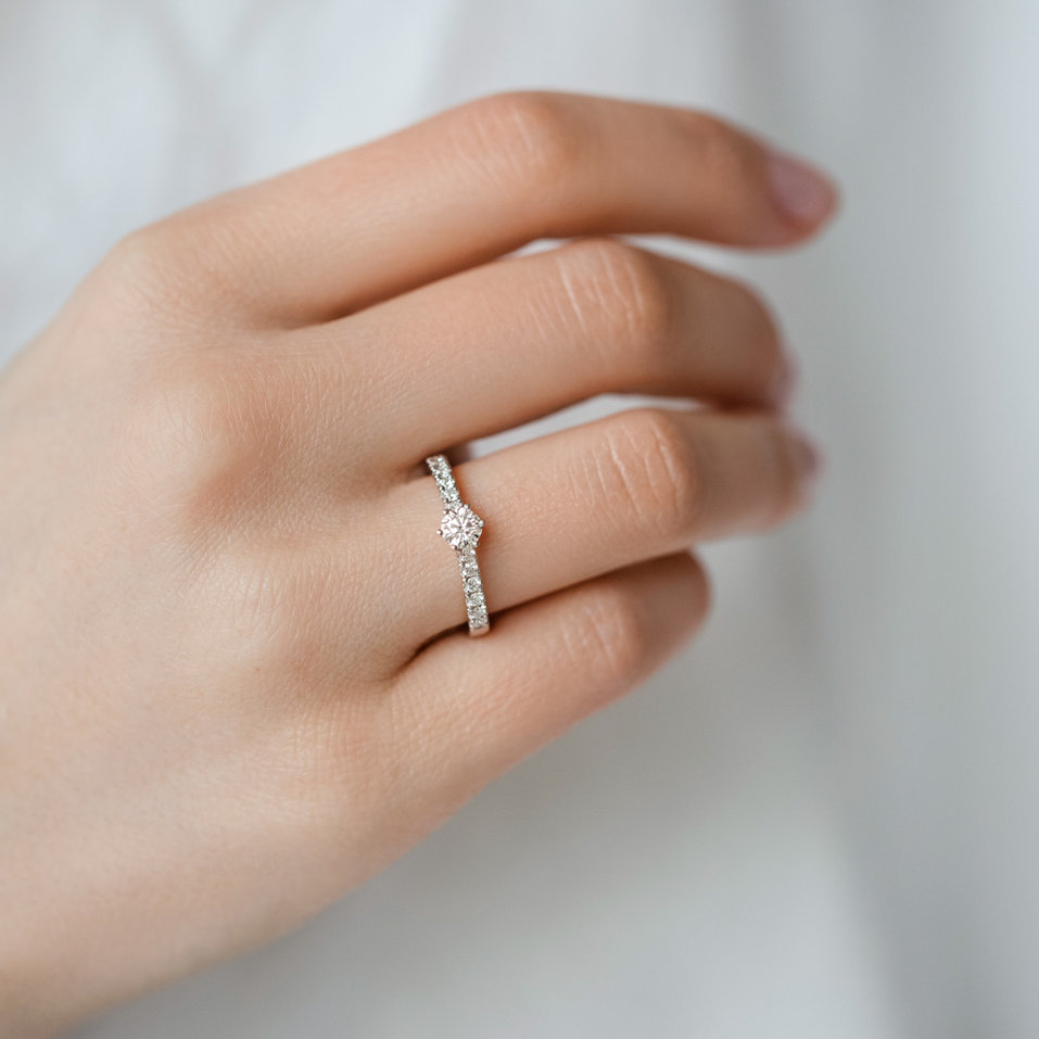 Prsteň s diamantmi Sparkling Love