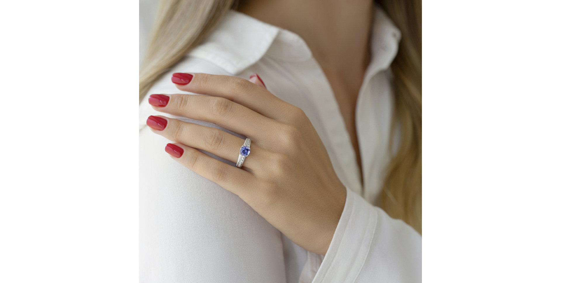 Prsteň s tanzanitom a diamantmi Infinite Wonder