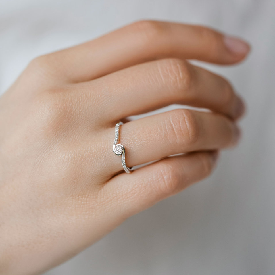 Prsteň s diamantmi Love Poem