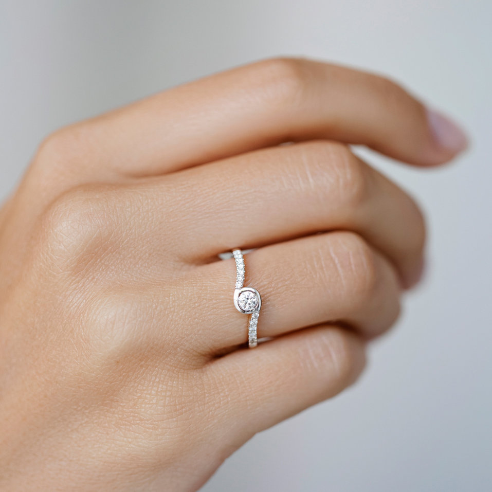 Prsteň s diamantmi Love Poem