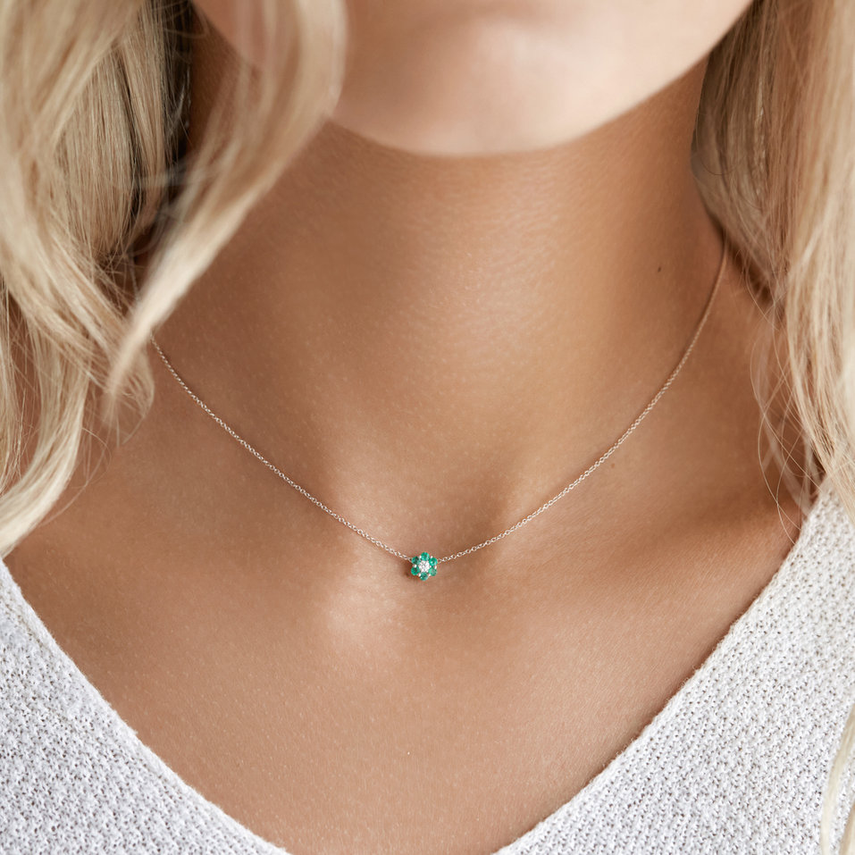 Náhrdelník s diamantom a zafírmi Shiny Constellation