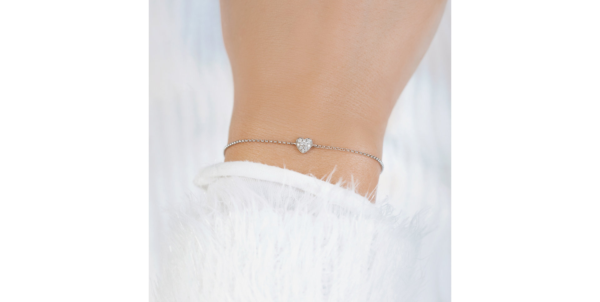 Náramok s čiernymi diamantmi Little Heart