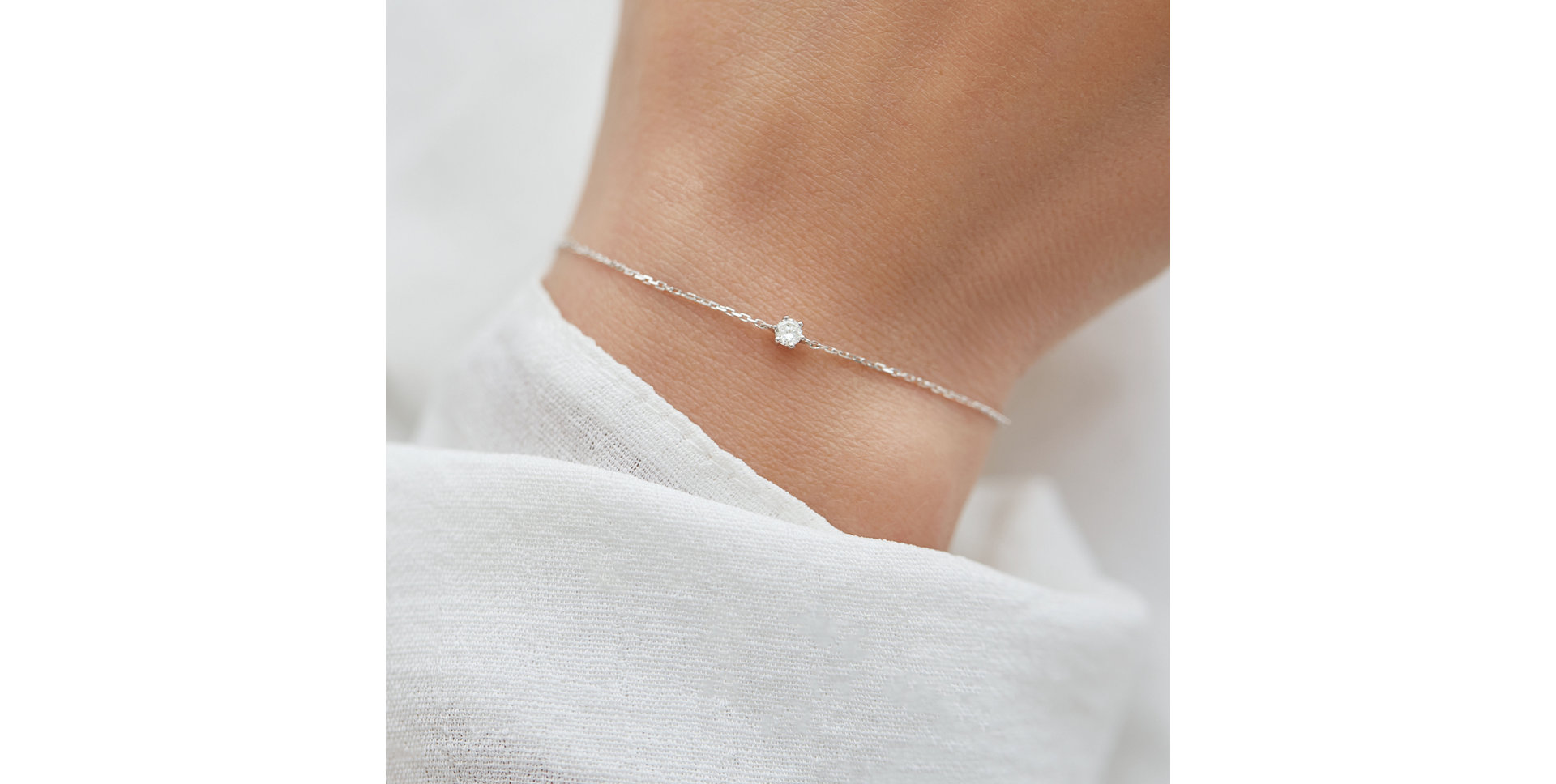 Náramok s diamantom Essential Shine