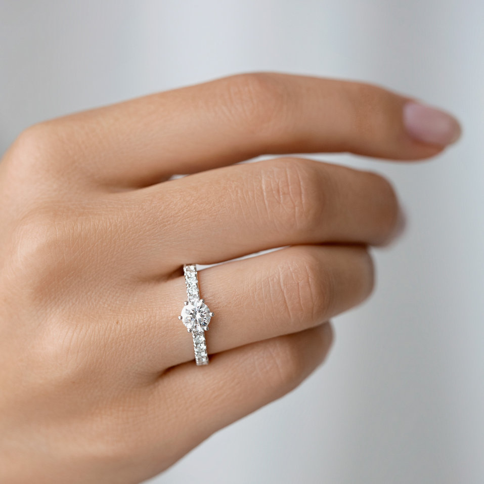 Prsteň s diamantmi Sparkling Love