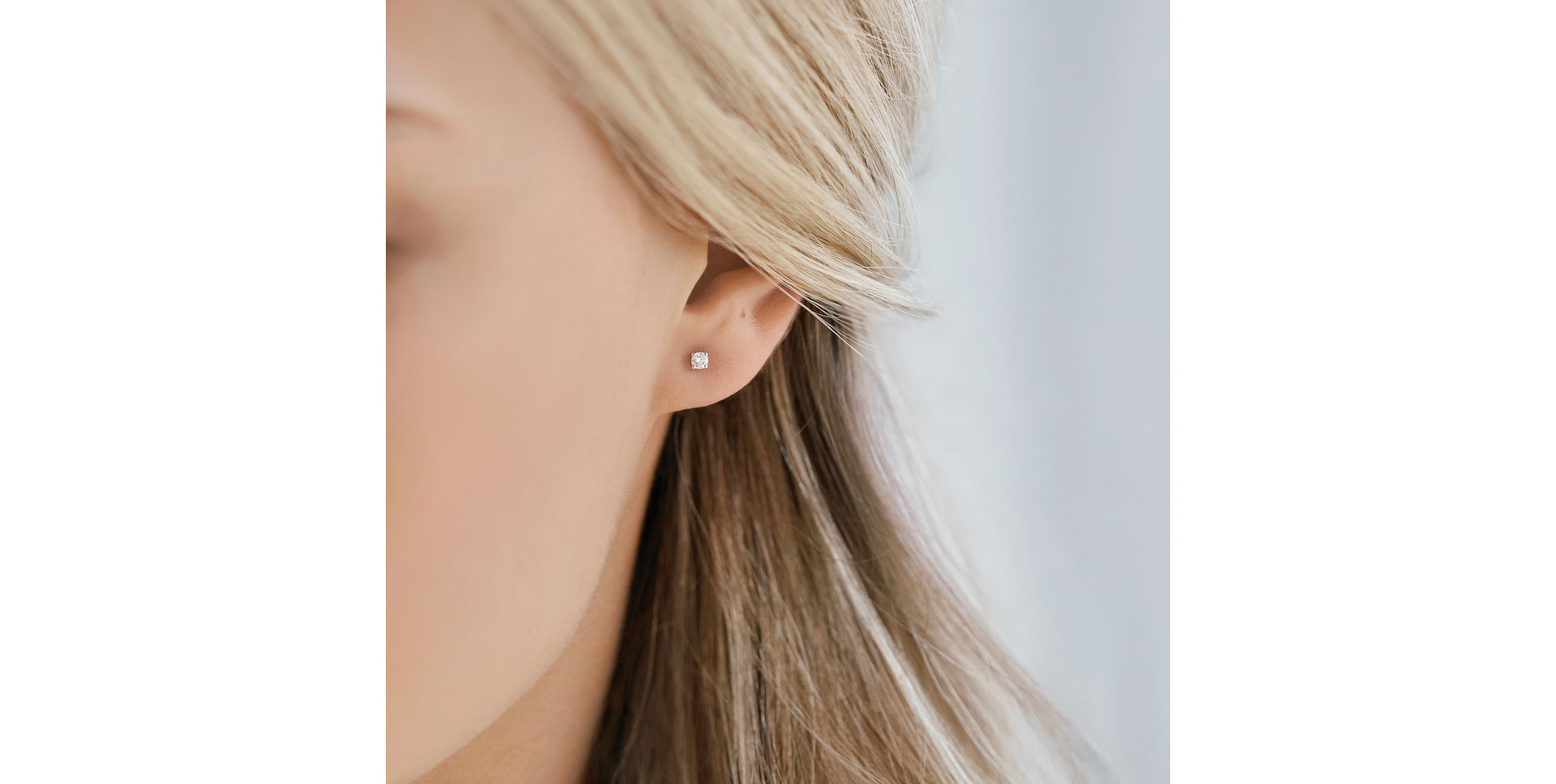 Náušnice s diamantom Essential Shine