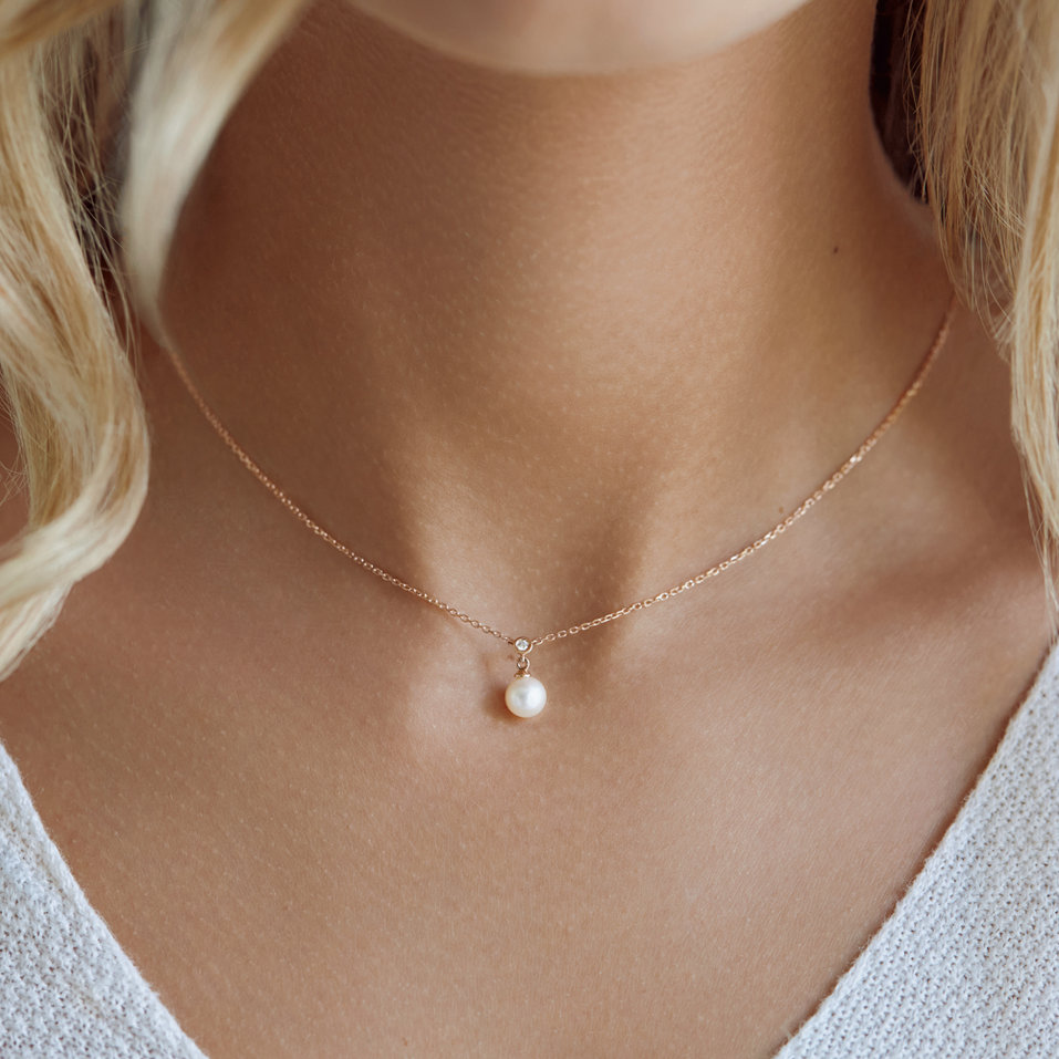 Náhrdelník s diamantom a sladkovodnou bielou perlou Historic Pearl