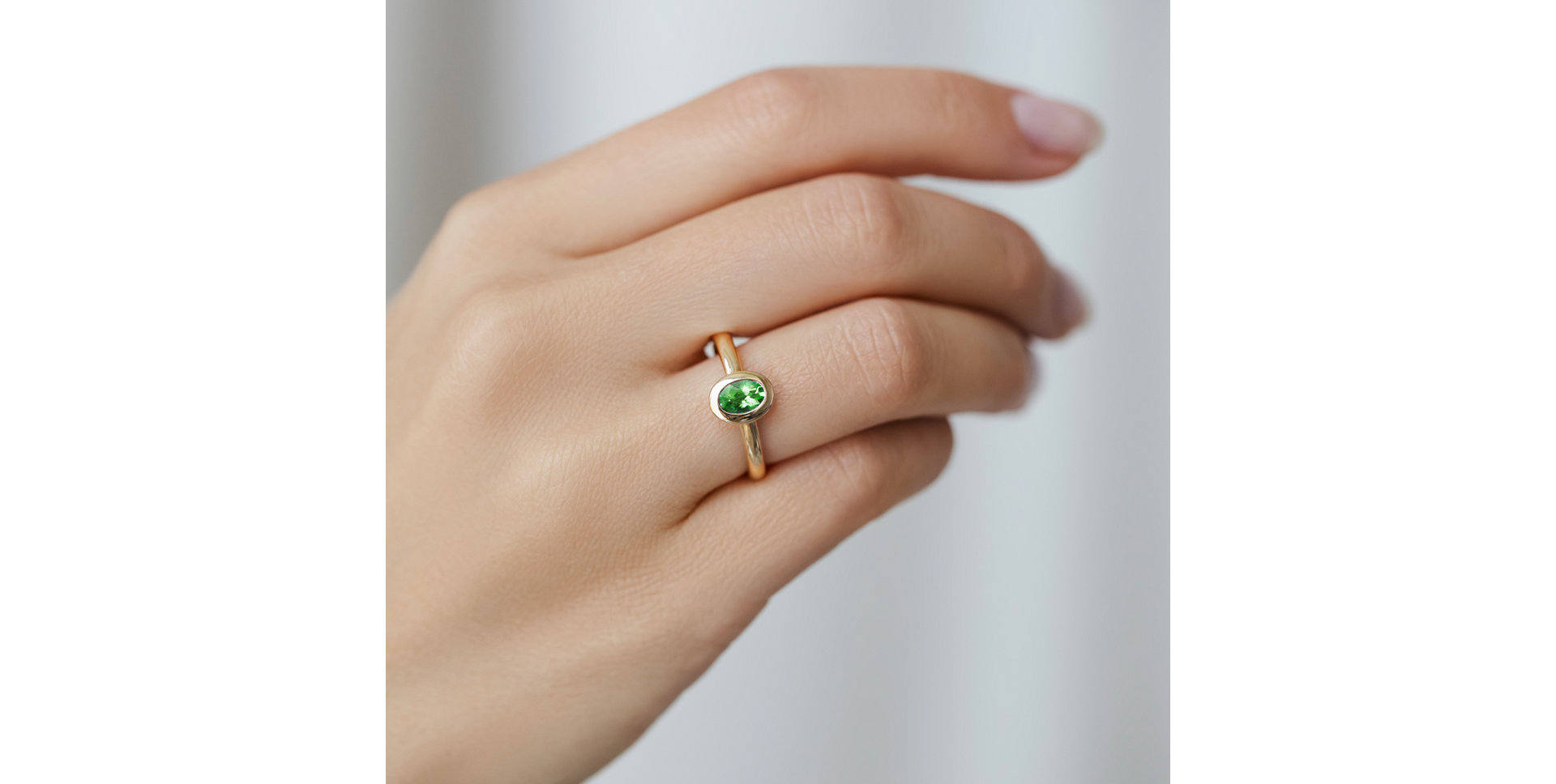 Prsteň s peridotom Space Bonbon