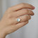 Prsteň s diamantmi a peridotom Playful Glamour3