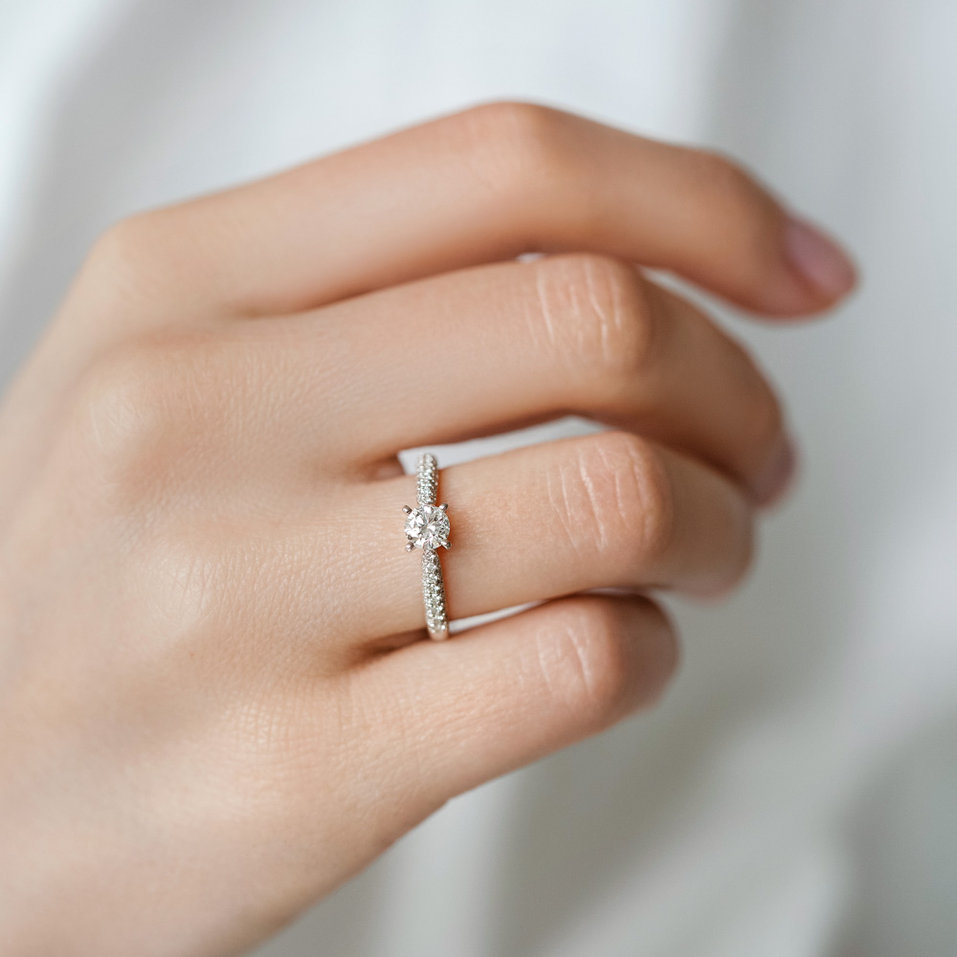 Prsteň s diamantmi Luxury Romance