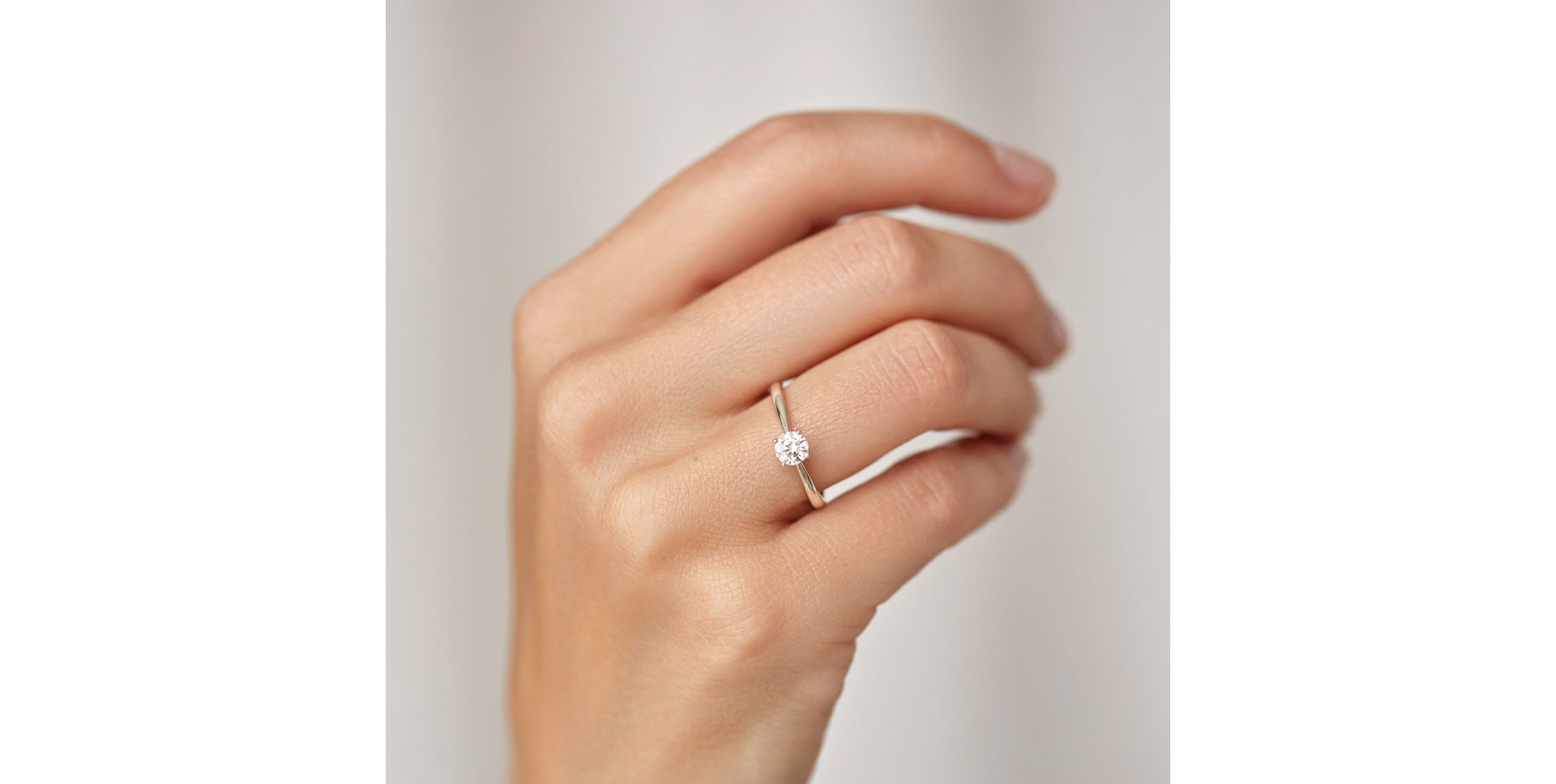 Prsteň s diamantom Lovely Beauty