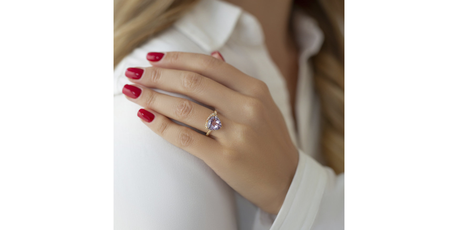 Prsteň s ametystom a diamantmi Jonina