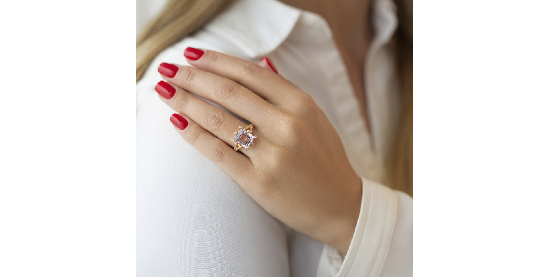 Prsteň s ametystom a diamantmi Flanna