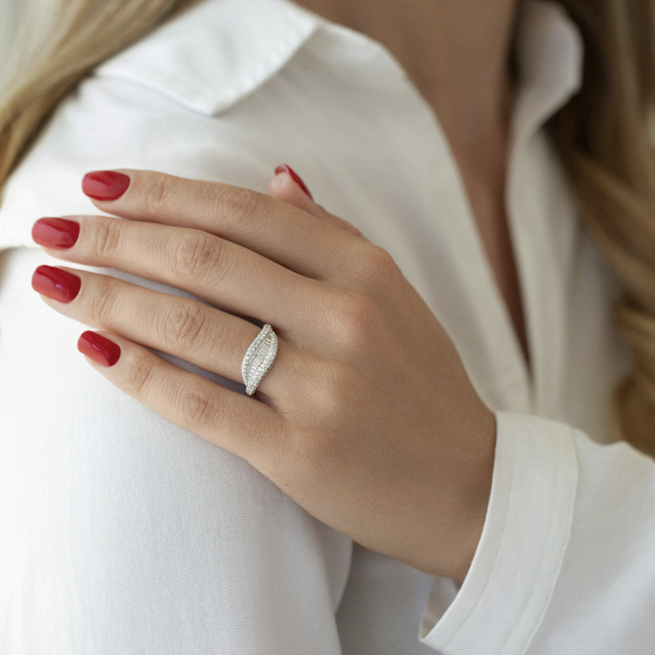 Prsteň s diamantmi Ottelo