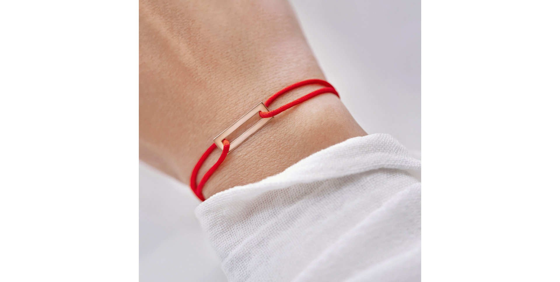 Náramok s diamantom a šnúrkou Rectangle