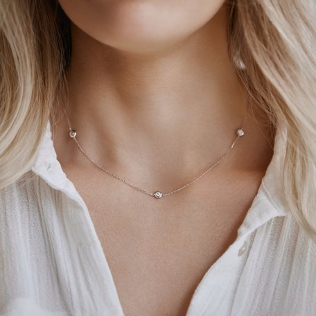 Náhrdelník s diamantmi Dots