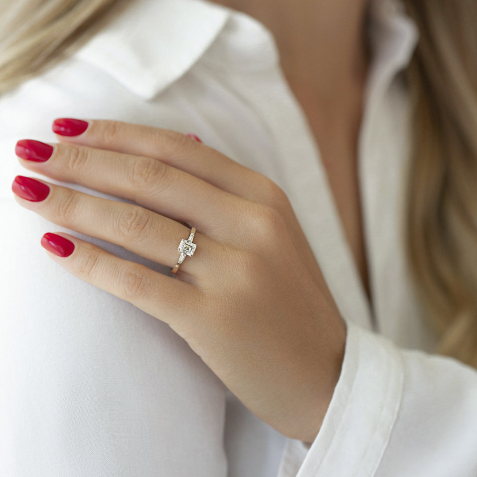 Prsteň s diamantmi Coronation Destiny