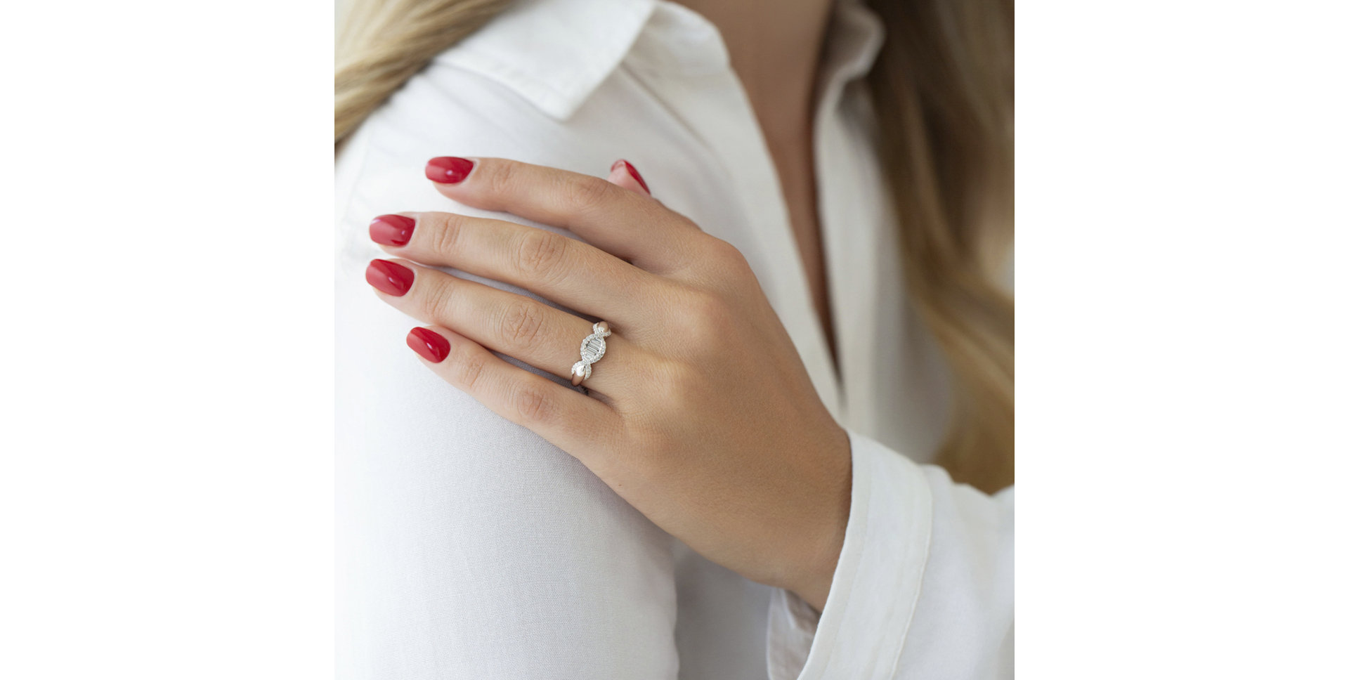 Prsteň s diamantmi Diamond Dna