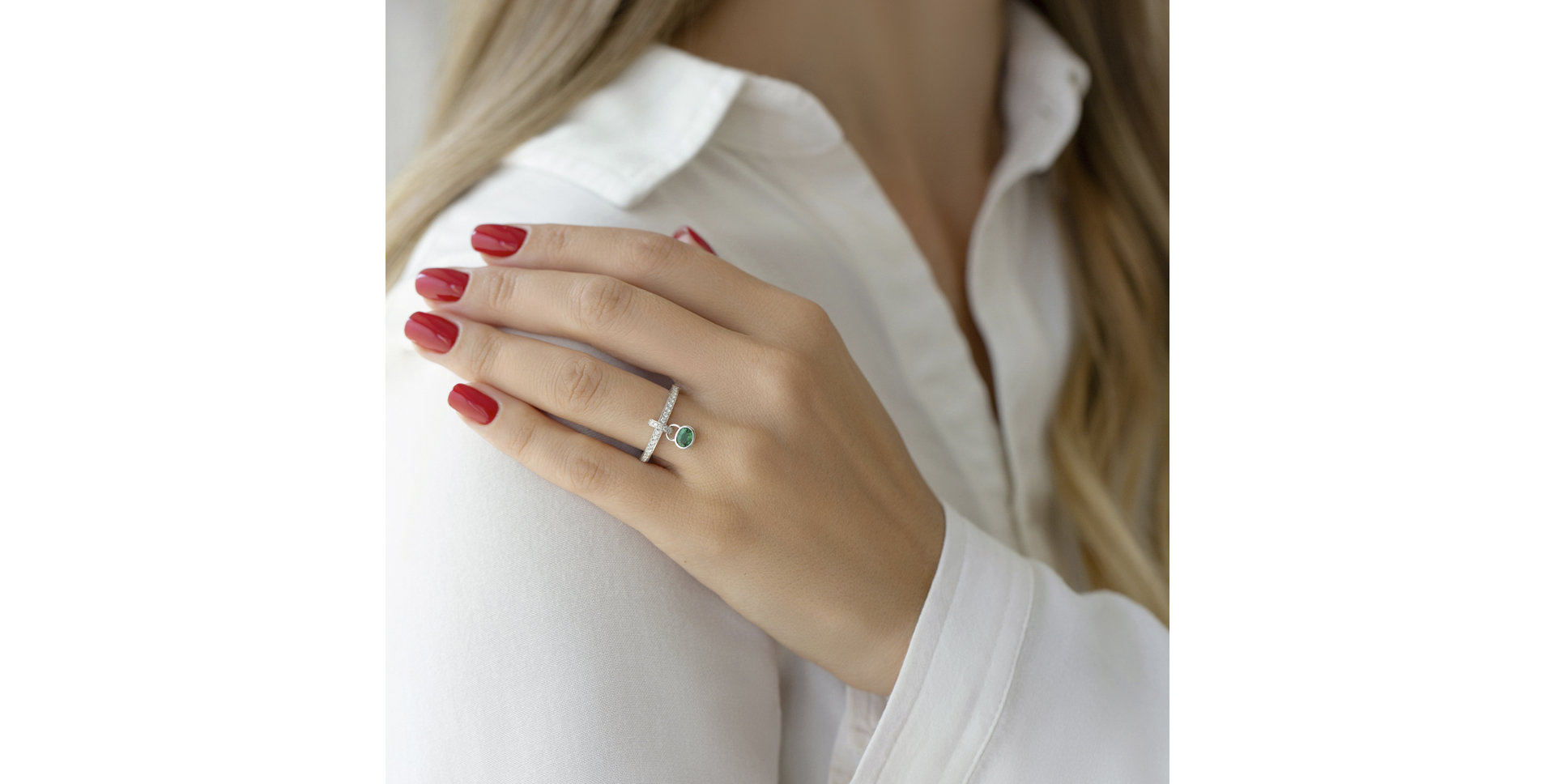 Prsteň so smaragdom a diamantmi Angeline