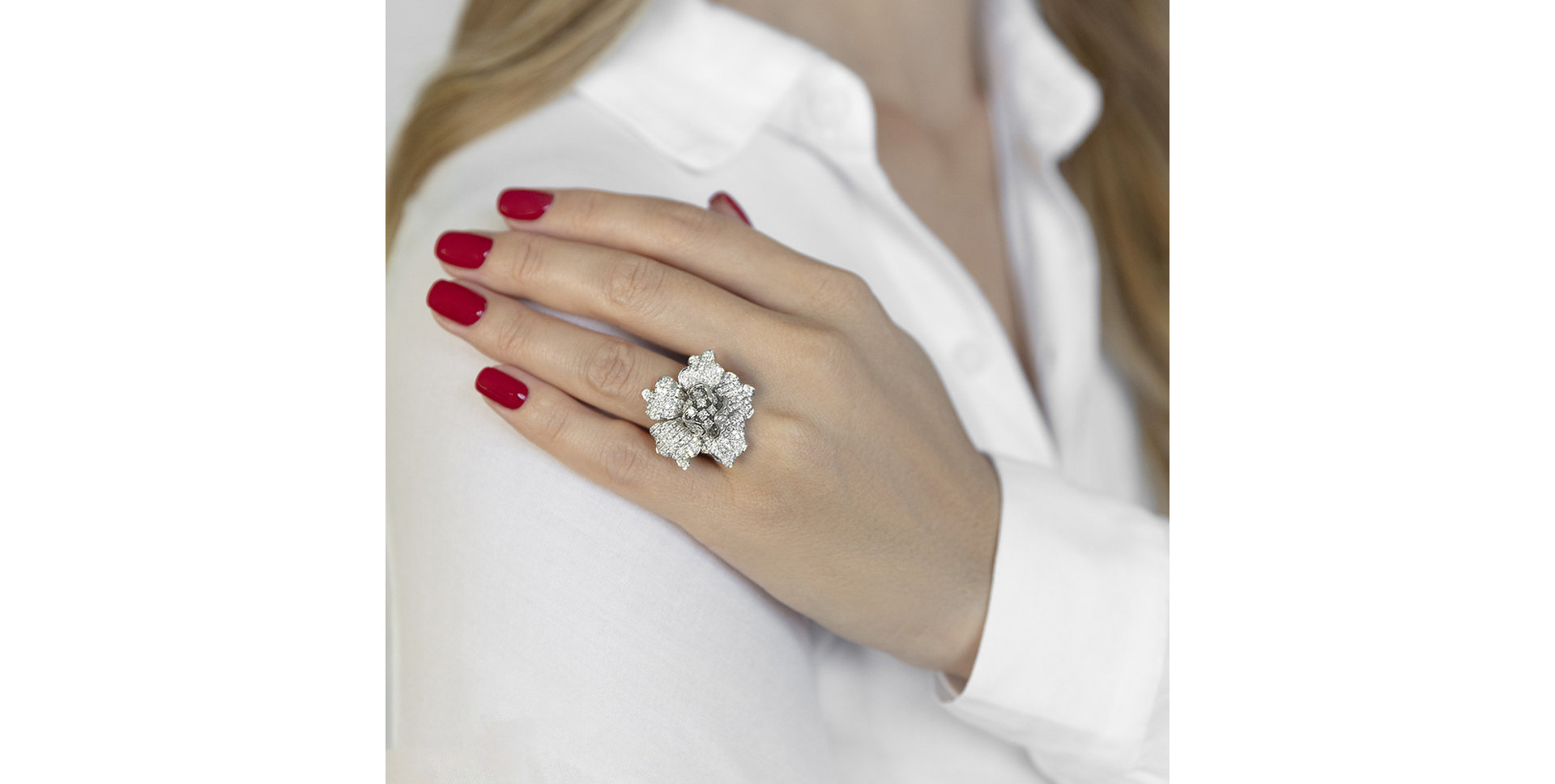 Prsteň s diamantmi Queen Flower